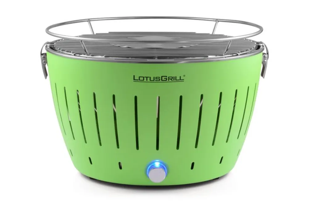 LotusGrill Starter-Set Classic 1x Grill Limettengrün USB-Anschluß, 1x Buchenholzkohle 2,5 Kg, 1x Brennpaste 200ml, 1x Zange (Farbe Nach Vorrat), 1x Transport-Tragetasche - Der Raucharme Holzkohlegrill 2 LotusGrill Starter-Set Classic 1x Grill Limettengrün USB-Anschluß, 1x Buchenholzkohle 2,5 Kg, 1x Brennpaste 200ml, 1x Zange (Farbe Nach Vorrat), 1x Transport-Tragetasche - Der Raucharme Holzkohlegrill – Bild 2