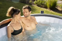Bestway® LAY-Z-SPA® Whirlpool Mauritius AirJet™ 270 X 180 X 71 Cm, Oval -Grünwelt Exporteren Garten-Winkel 0ec805020840d4e7c895419eaae2bc78