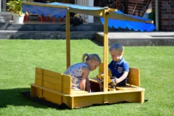 Dobar Sandkasten Mit Schwenkbarem Dach, Sitzbänke, Bodenplane, Verschließbare Sandkiste Aus Holz Für Kinder, 120 X 120 X 120 Cm, Hellbraun -Grünwelt Exporteren Garten-Winkel 269b300c04d0cd7b49919fdf95a0bbad