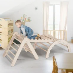 MAMOI® Klettergerüst Indoor, Kletterdreieck Mit Rutsche Aus Holz, Kletterbogen, Baby Kinder Klettern, Regenbogenwippe Mit Rutschbrett, Holzbogen Triangle Für Spielplatz Ab 1/2/3 Jahre -Grünwelt Exporteren Garten-Winkel 2b057d547cbd31d357f3789469074d12