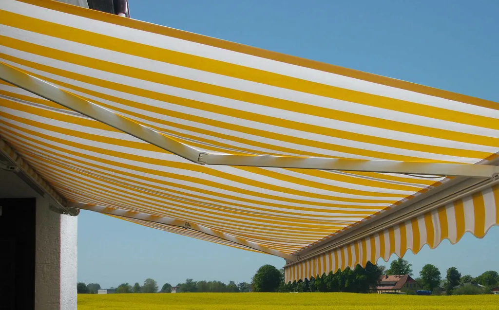 Elektrische Kassetten-Markise H122, Vollkassette Volant 4x3m Polyester Gelb/Weiß 2 Elektrische Kassetten-Markise H122, Vollkassette Volant 4x3m Polyester Gelb/Weiß – Bild 2