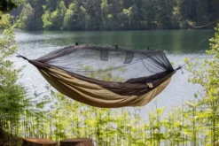 Amazonas Hängematte Moskito Traveller XXL Thermo Leichthängematte Moskitonetz Isomatte Kompatibel Leicht Stabil Urlaub Ausflug Camping Tour -Grünwelt Exporteren Garten-Winkel 5a3013c38953af484eec31c453c2c7fd