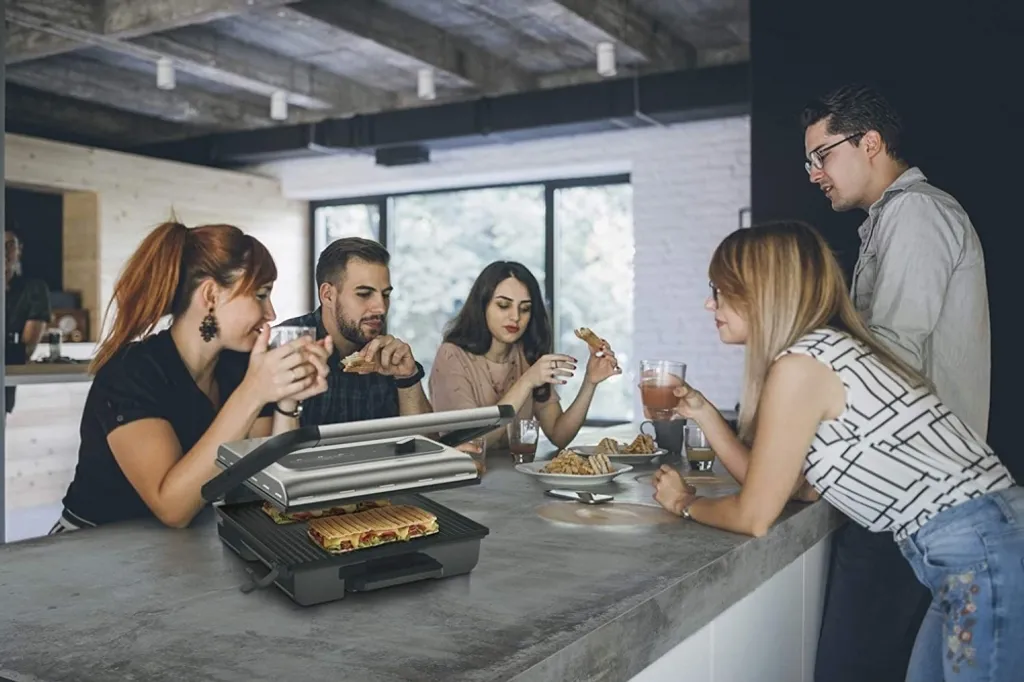 Tefal Kontaktgrill Inicio GC242D, Schwarz, Edelstahl, Rechteckig, Drehregler, 288 X 258 Mm, Scharnier, Fertig 8 Tefal Kontaktgrill Inicio GC242D, Schwarz, Edelstahl, Rechteckig, Drehregler, 288 X 258 Mm, Scharnier, Fertig – Bild 8