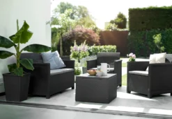 Keter Lounge Set Emma 8-teilig - Graphit , 2 Sessel + 2er Sofa + 1 Tisch Mit Aufbewahrungsbox-Funktion + 4 Sitzauflagen -Grünwelt Exporteren Garten-Winkel 82dcb980d7168bddca4d0cf25cffec44