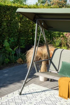 Garden Impressions Rubens Hollywoodschaukel 3-Sitzer Moosgrün -Grünwelt Exporteren Garten-Winkel 88c5424a3971601a921ad1fe13a0f8d9