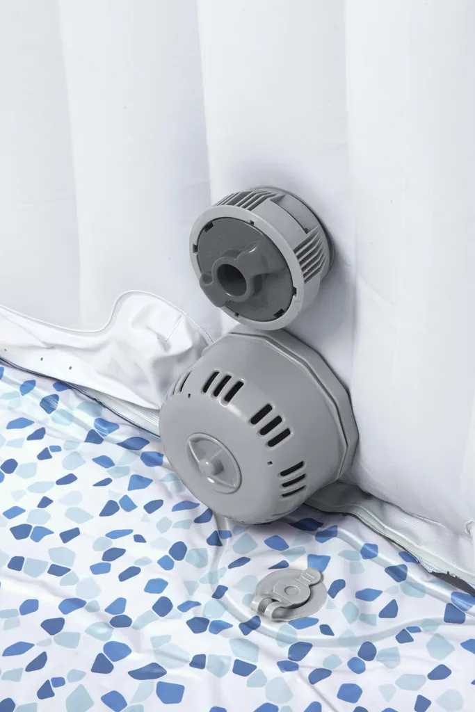 Bestway® LAY-Z-SPA® WLAN-Whirlpool Madeira AirJet™ 180 X 180 X 66 Cm, Eckig 7 Bestway® LAY-Z-SPA® WLAN-Whirlpool Madeira AirJet™ 180 X 180 X 66 Cm, Eckig – Bild 7