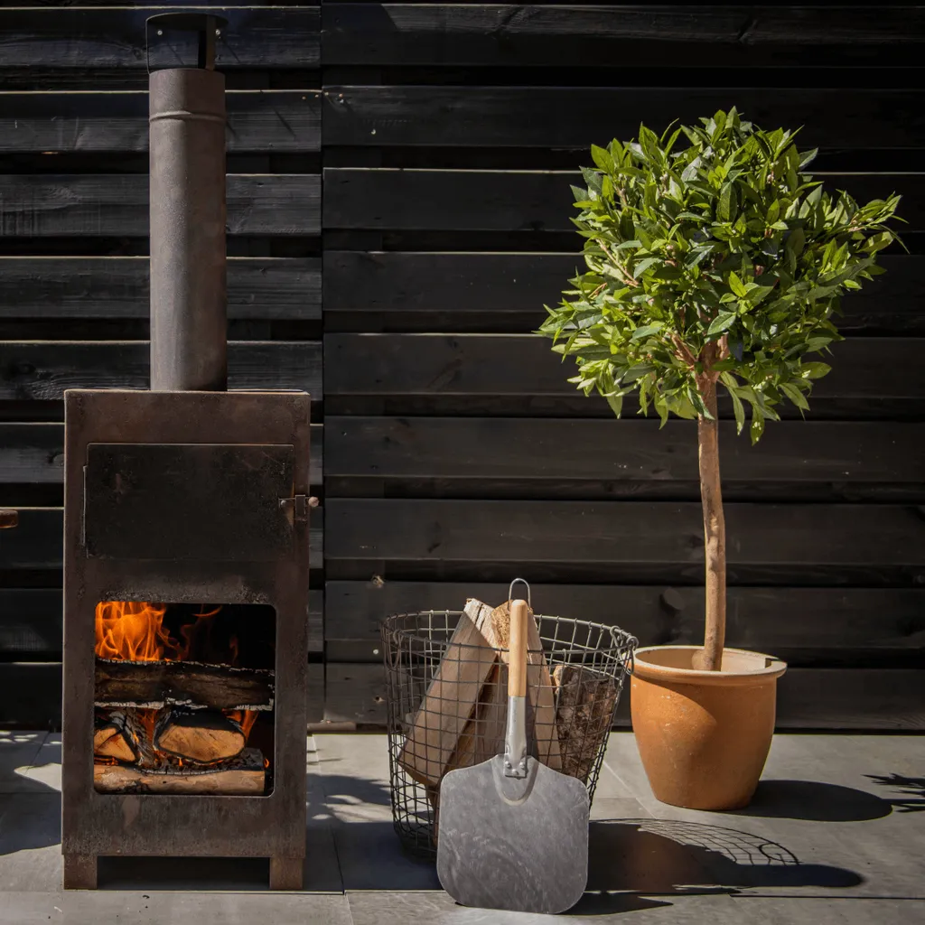 Esschert Design Terrassenofen Mit Pizzaofen Rostbraun 4 Esschert Design Terrassenofen Mit Pizzaofen Rostbraun – Bild 4