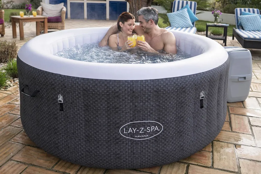 Bestway® LAY-Z-SPA® WLAN-Whirlpool Havana AirJet™ Ø 180 X 66 Cm, Rund 13 Bestway® LAY-Z-SPA® WLAN-Whirlpool Havana AirJet™ Ø 180 X 66 Cm, Rund – Bild 13