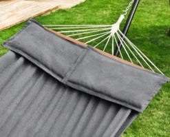 SONGMICS Hängematte, 210 X 150 Cm, Mit 2 Kissen, Bis Zu 300 Kg Belastbar, Mit 2 Holzstangen, Outdoor, Grau GDC022G01 17 SONGMICS Hängematte, 210 X 150 Cm, Mit 2 Kissen, Bis Zu 300 Kg Belastbar, Mit 2 Holzstangen, Outdoor, Grau GDC022G01 -Grünwelt Exporteren Garten-Winkel be635cd3efb8828ad1198fb1991789af