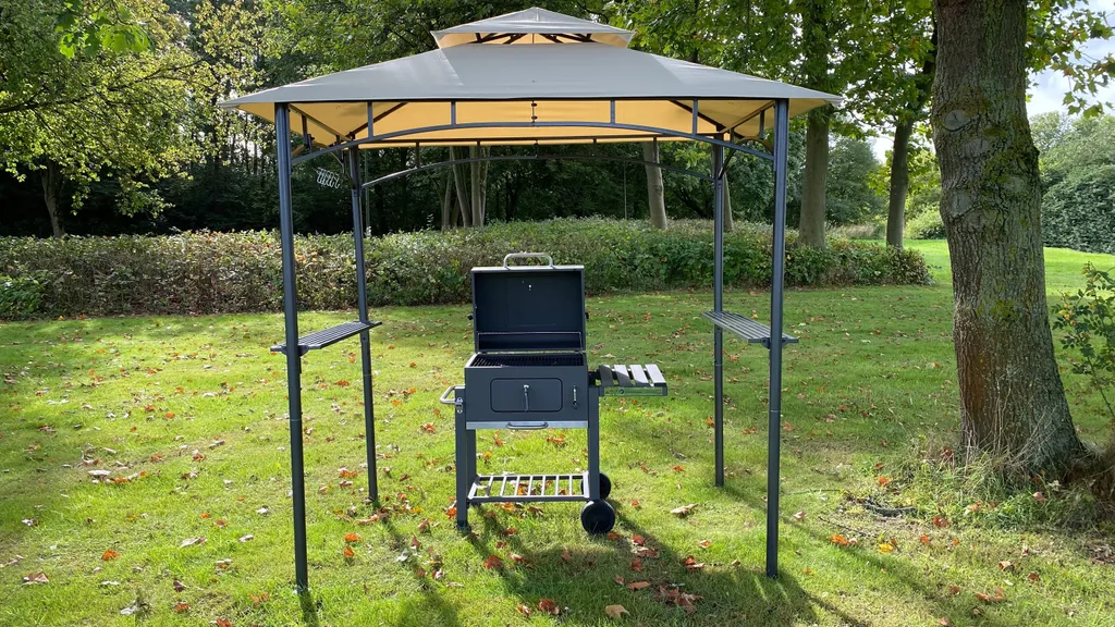 Grasekamp Grillpavillon BBQ 1,5x2,4m Inkl. Flammschutzdach Sand 7 Grasekamp Grillpavillon BBQ 1,5x2,4m Inkl. Flammschutzdach Sand – Bild 7
