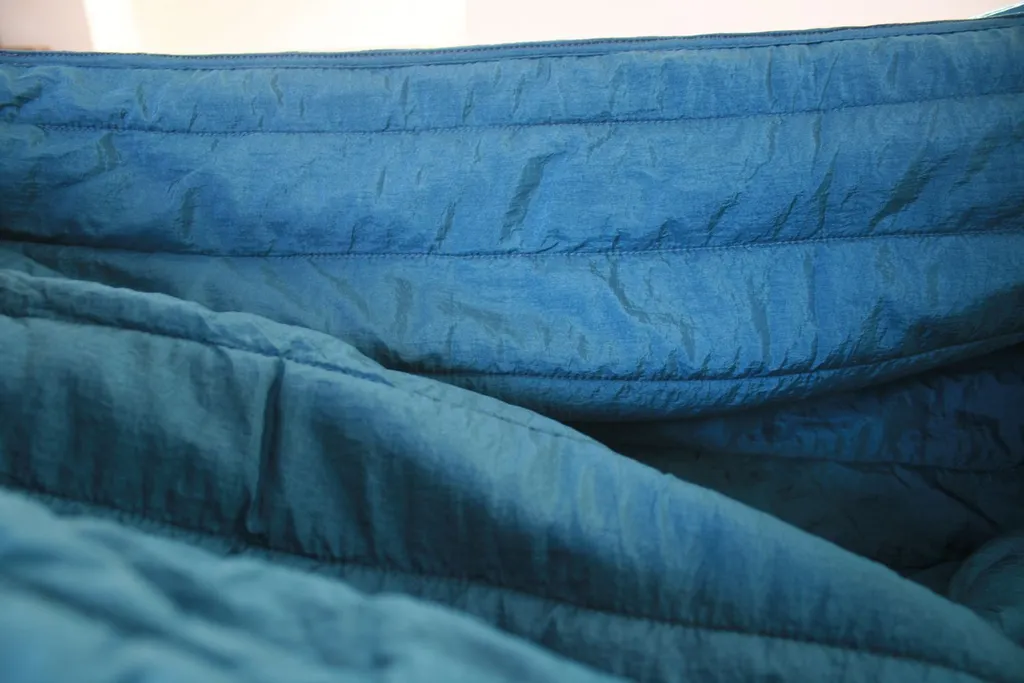 Hideaway Outfitters Sleepmock Gesteppt Blau Hängematte 2 Hideaway Outfitters Sleepmock Gesteppt Blau Hängematte – Bild 2