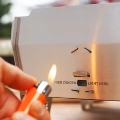 SKOTTI Gasgrill + 4 X 500g Kartusche In SET - Ready-to-go #grill.einfach.überall - Edelstahl -Grünwelt Exporteren Garten-Winkel d1c695fb903e5cdd8ed6566ab1507545