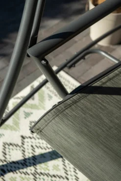 Garden Impressions Rubens Hollywoodschaukel 3-Sitzer Moosgrün -Grünwelt Exporteren Garten-Winkel e510fdc6ddad69a7448da7c3d2b3e744