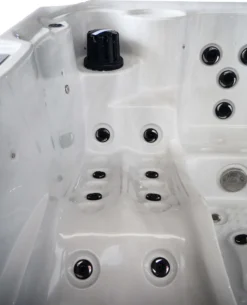 Outdoorwhirlpool Oasis Maxi Weiß Inkl. Treppe Und Abdeckung - 210 X 210 X 92cm -Grünwelt Exporteren Garten-Winkel f15a34f50b827e3a9bd7ac32252dbc42